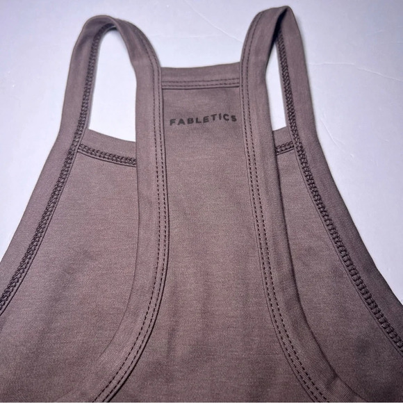 Fabletics Women's Live-In Butterfly Halter Tank Top Willow Bark Size Small Y2K - Picture 5 of 10